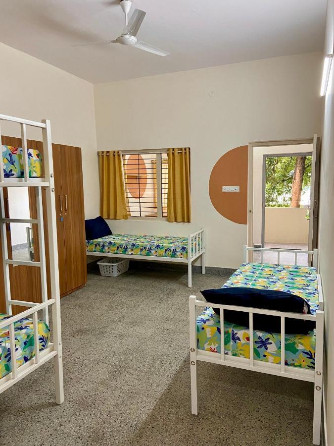 Habitat15@Airlines Hostel Bangalore Buitenkant foto